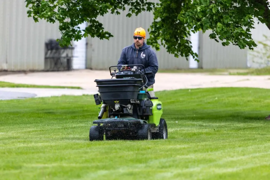 Taylor's Way Custom Fertilization